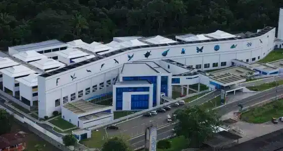 Imagem aérea do centro de bionegócios da amazonia