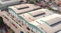 Imagem aérea dos galpões da empresa tutiplast Manaus