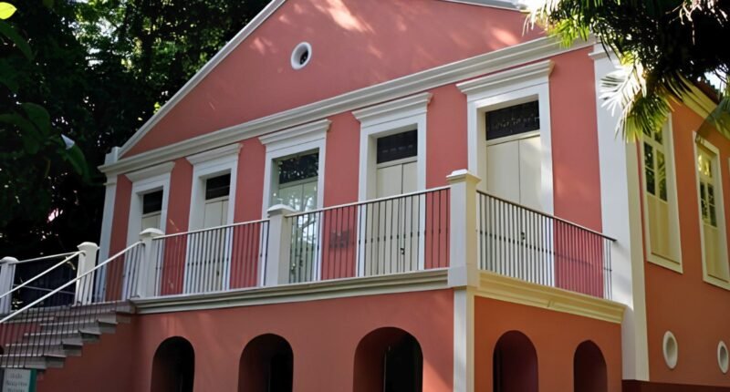 fachada do museu paraense emílio goeldi
